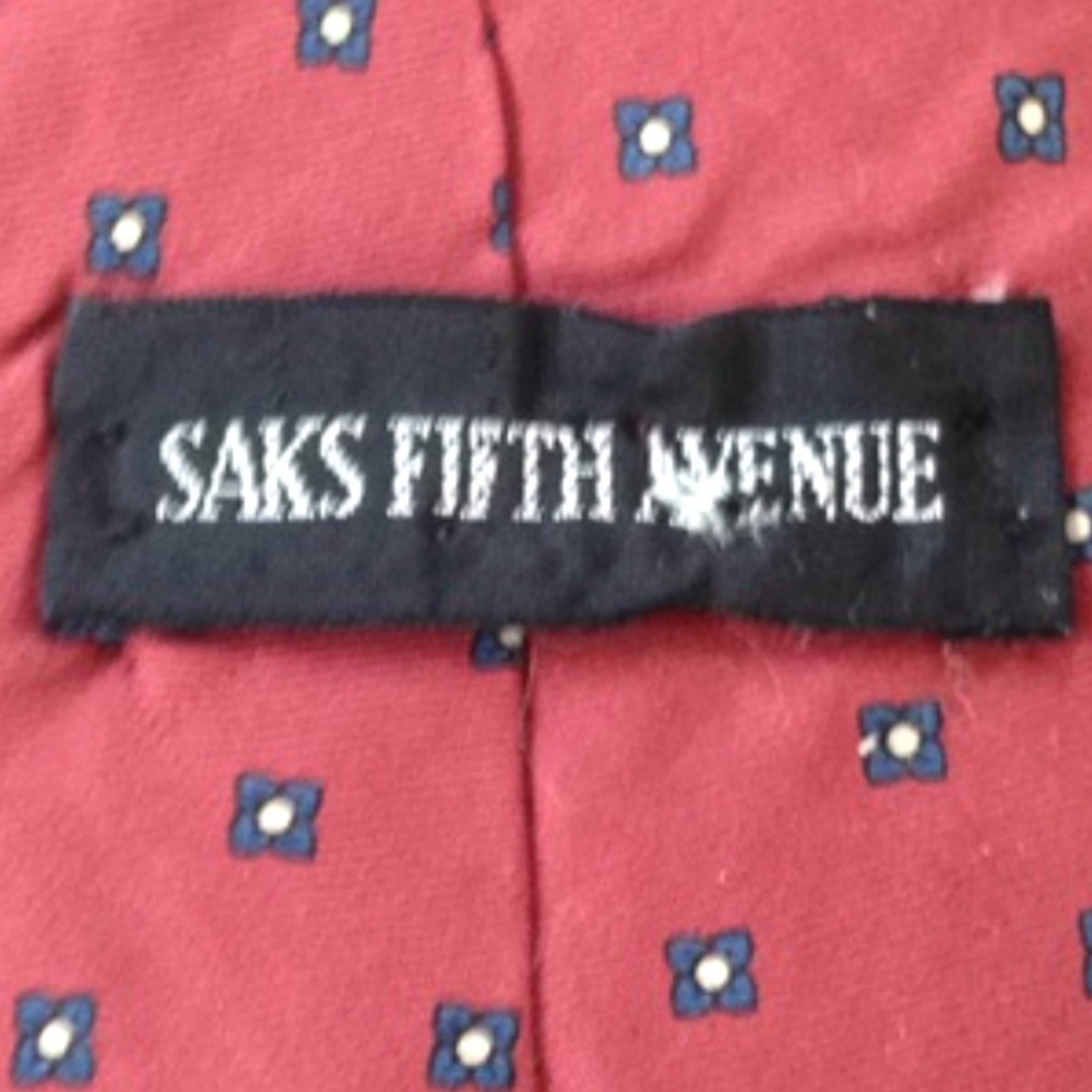 Saks Fifth Avenue silk tie